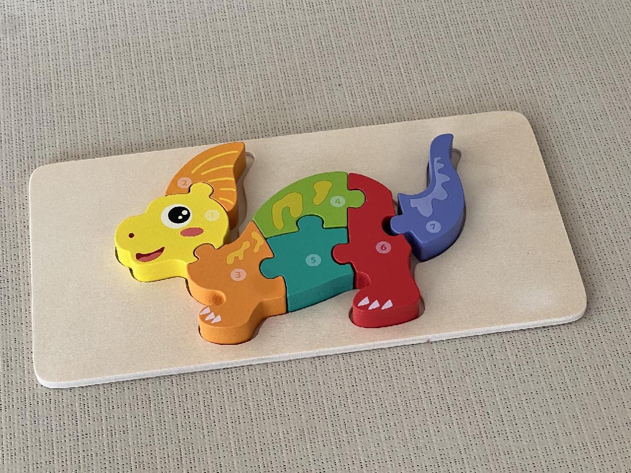 Dřevěné puzzle malý dinosaurus 3